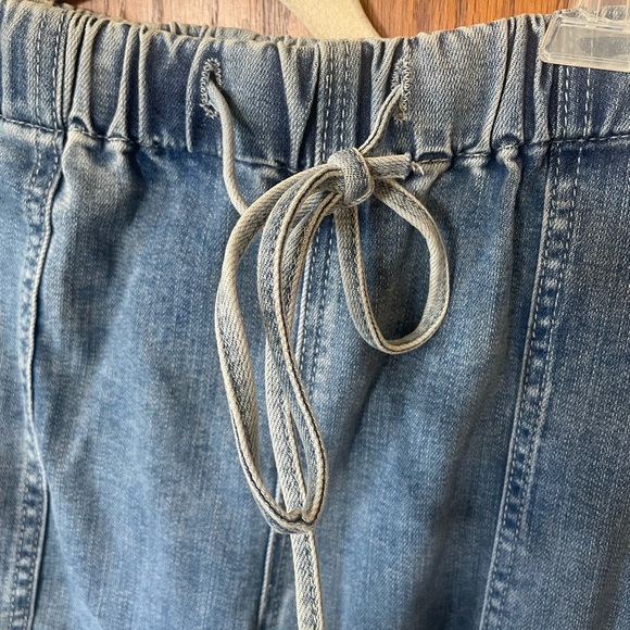 Laurie Felt Daisy Denim Jogger Pants- Indigo Washes - Picture 6 of 11